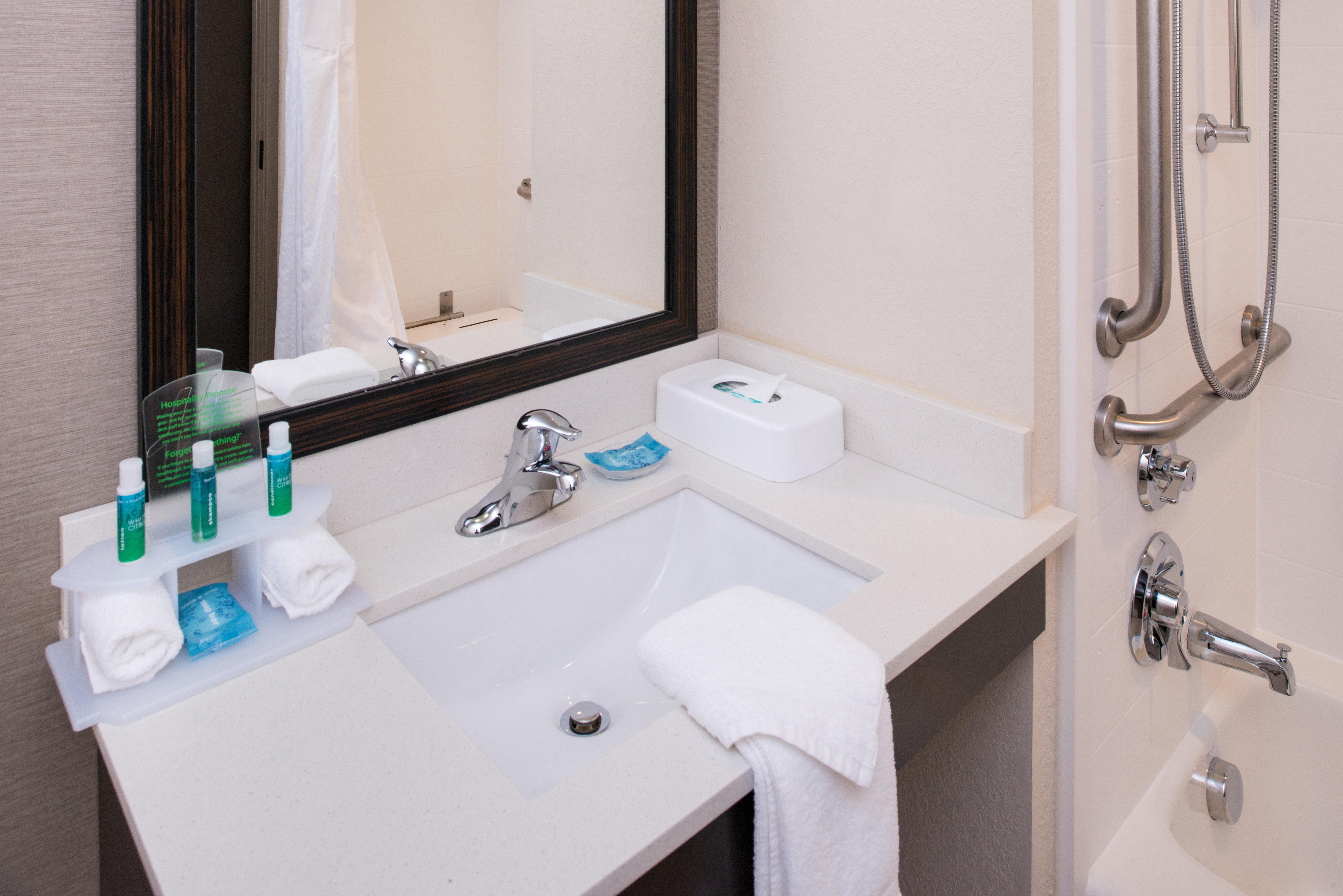 Holiday Inn Express & Suites Monroe By Ihg Extérieur photo